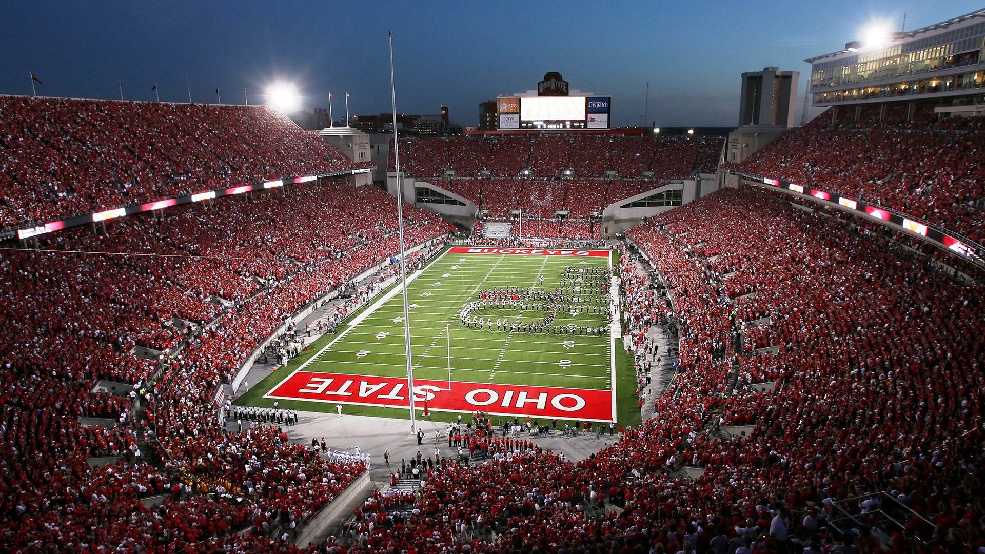 爱游戏官方-独行侠组织三分大赛热身备战常规赛，独行侠三分球